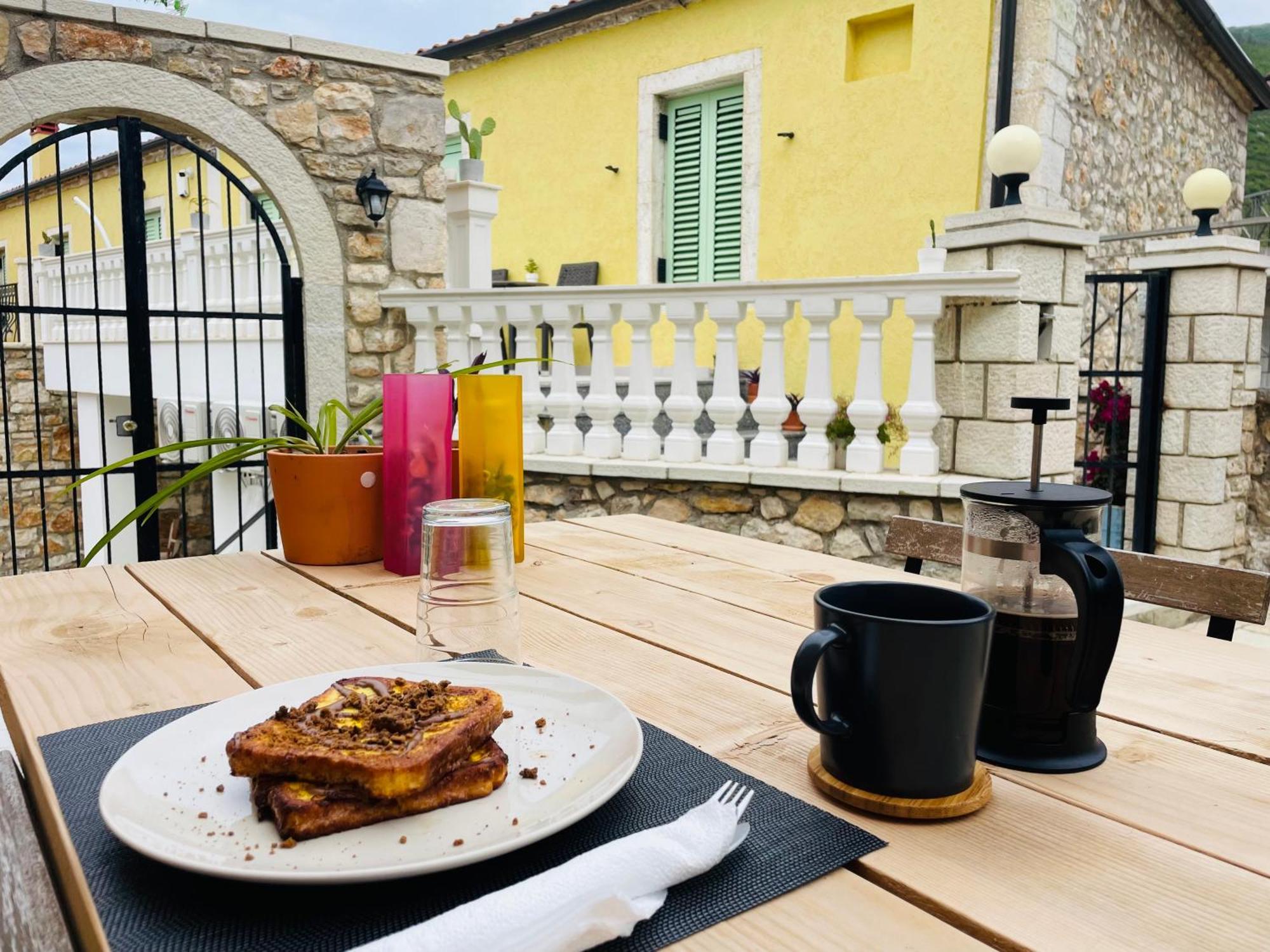 Guesthouse Near The Castle Of 히마레 외부 사진